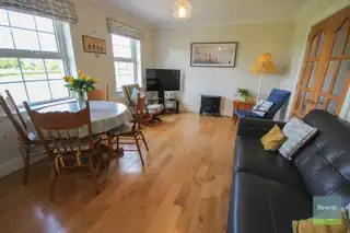 2 Mayfield AvenueImage 22