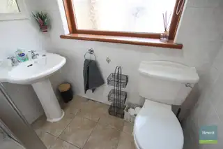 57 Gosford GardensImage 10