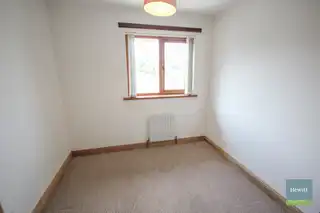 57 Gosford GardensImage 13