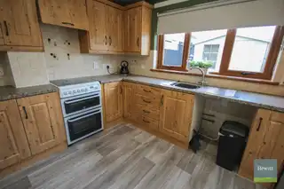 57 Gosford GardensImage 8