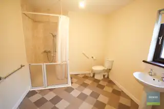 11 Green Park DriveImage 8