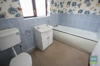 11 Green Park DriveImage 12