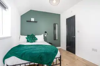 Room 2, 9 Frank StreetImage 5