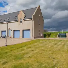 Tullyard RoadImage 30