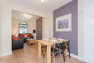 379 Donegall RoadImage 8