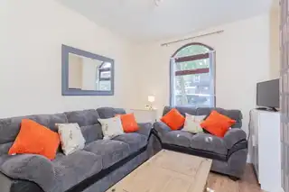 379 Donegall RoadImage 4