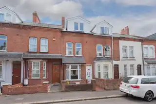 Image 1 for Room 2, 156 Dunluce Avenue