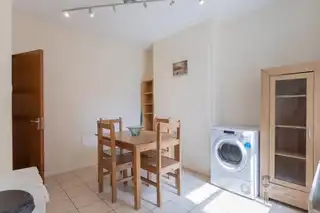 Room 2, 156 Dunluce AvenueImage 4