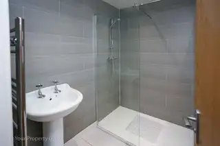 55 Bloomfield AvenueImage 11