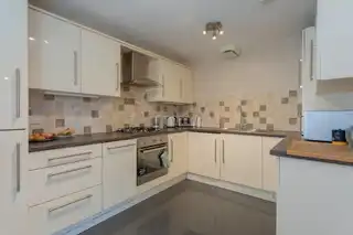 703 Adelaide StreetImage 11