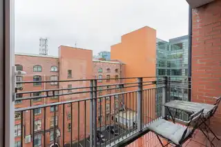 703 Adelaide StreetImage 10