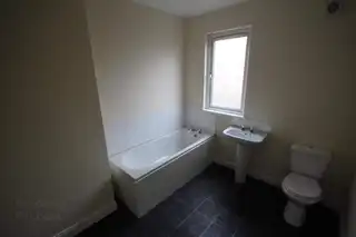 93 Ainsworth AvenueImage 8