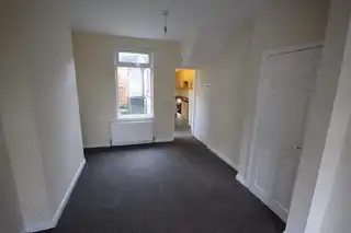 93 Ainsworth AvenueImage 3
