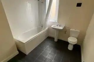 93 Ainsworth AvenueImage 10