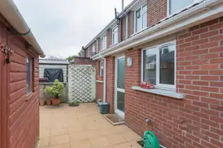 62 Willowfield GardensImage 23