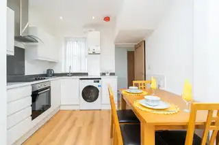 41 Parker StreetImage 4