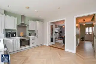 9 Wolfhill LinkImage 12