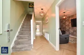 9 Wolfhill LinkImage 5