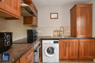 6 Lesley LodgeImage 18