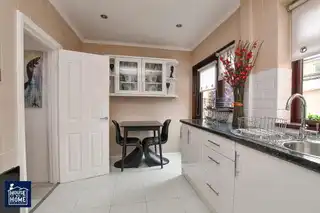 27 Northwood ParadeImage 8