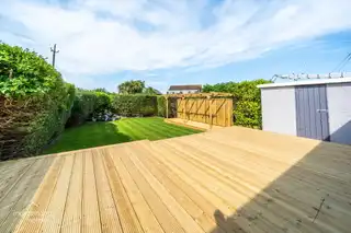 8 Kylemore GardensImage 12