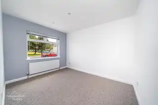 8 Kylemore GardensImage 10