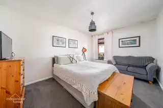 70 Greenland CrescentImage 6