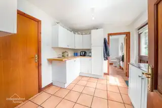 2 Cedar GroveImage 11