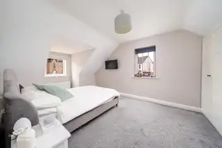 7 Beech Hill ViewImage 7