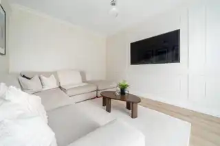6 Beech Hill ViewImage 5