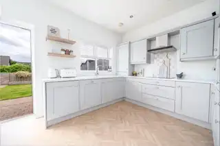 6 Beech Hill ViewImage 7