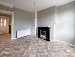 25 Bank RoadImage 3