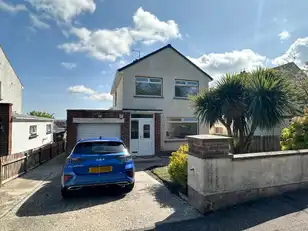 Image 1 for 28 Slieve Banna
