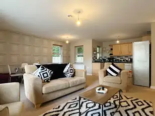 Apt 35 Cloonavin GreenImage 7