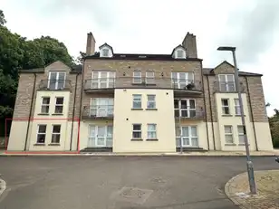 Image 1 for Apt 35 Cloonavin Green
