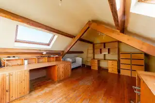 Barr Hall BarnsImage 69
