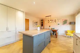 7B Bryansburn GardensImage 8