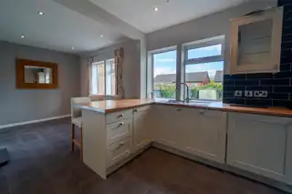 338 Holywood RoadImage 8