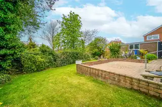 24 Onslow GardensImage 25