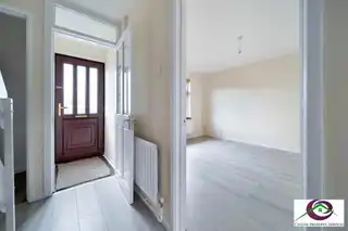 8 Rosemount GardensImage 8