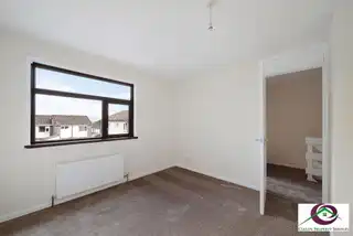 8 Rosemount GardensImage 28