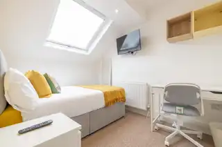 Woodcot AvenueImage 15