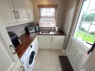 3 Roundhill MewsImage 8
