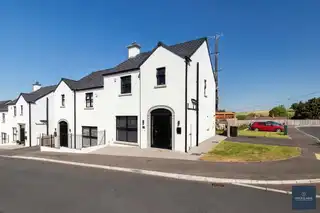4 Broomhill ManorImage 2
