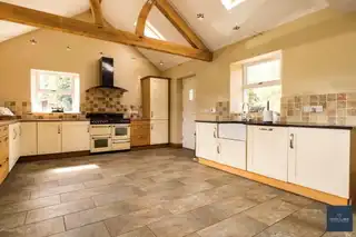 25B Magheralone RoadImage 13