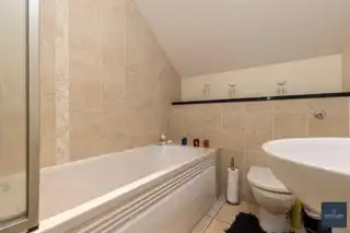25B Magheralone RoadImage 26