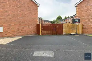13 Bridgeford MeadowsImage 33
