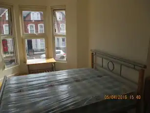2 74 University AvenueImage 6