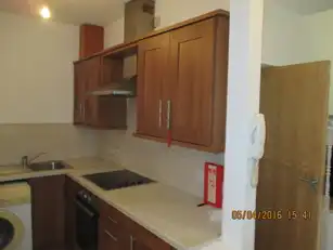 2 74 University AvenueImage 5
