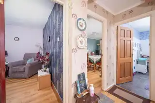 35 Downhill AvenueImage 5